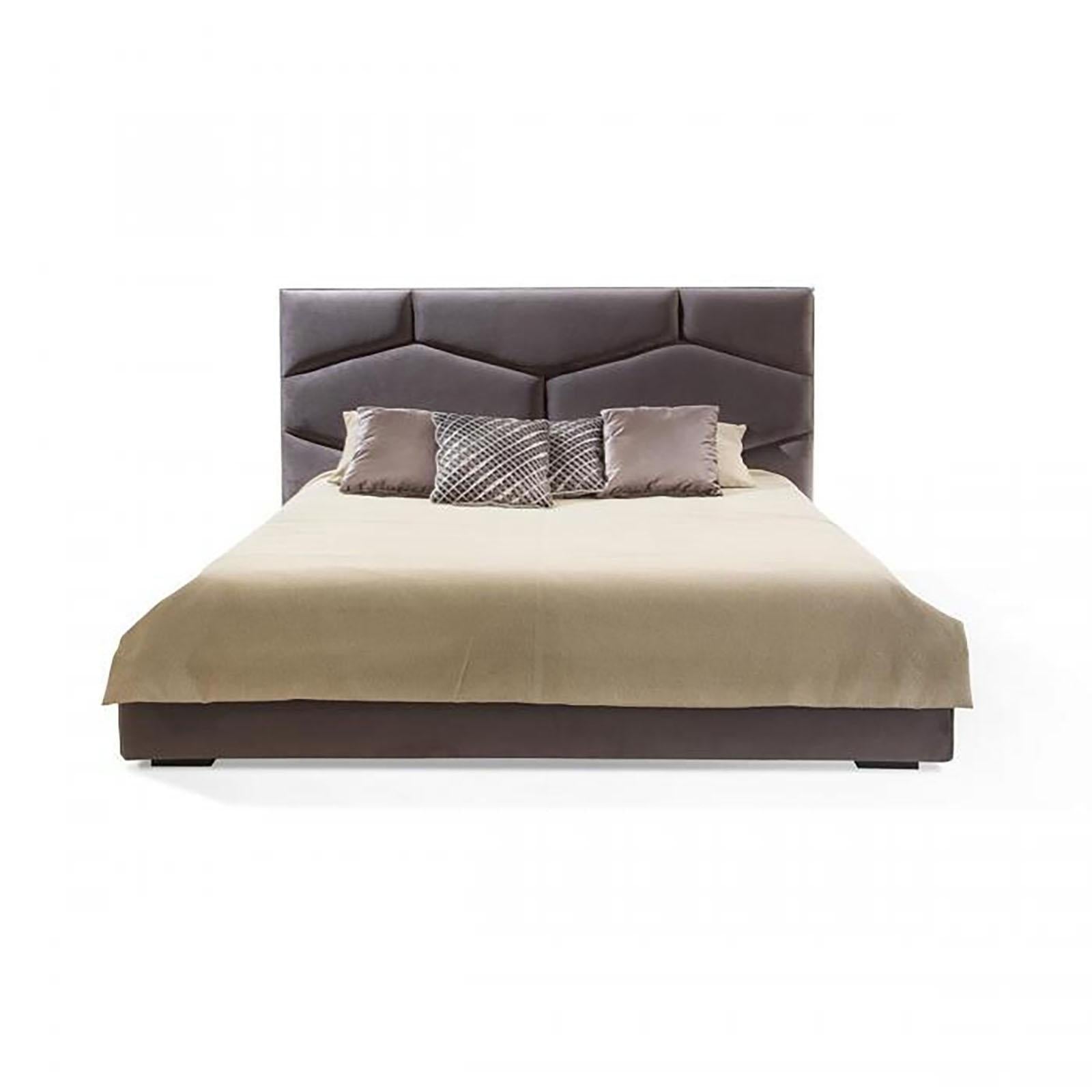 Alveare Dark Gray Eastern King Bed