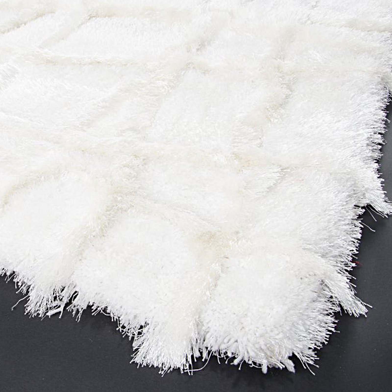 cross p white modern rug